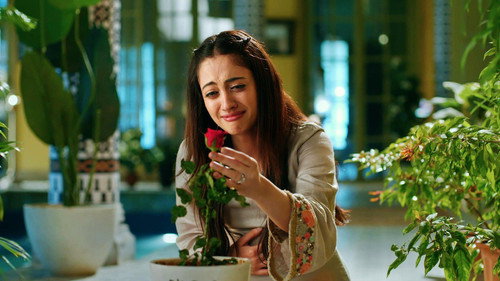 Roshni to Save Her Baby still