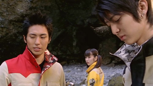 GoGo Sentai Boukenger Season 1 Episode 2 - The Dragon Thieves
