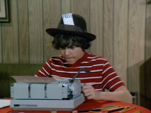 The Brady Bunch Season 3 Episode 19 - The Power of the Press