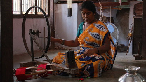 How Do They Do It? Season 14 Episode 2 - Car Shredder, Sarees, Worcestershire Sauce