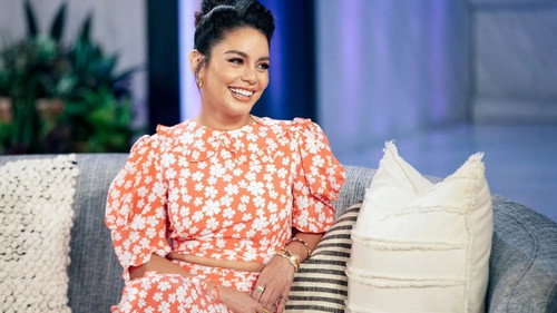 Vanessa Hudgens, Utkarsh Ambudkar, E.G. Daily, AJ Smith still