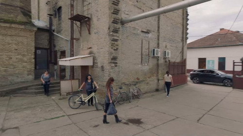 Underneath Season 2 Episode 9 - Episode #2.9