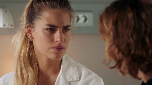 Episode 525 still