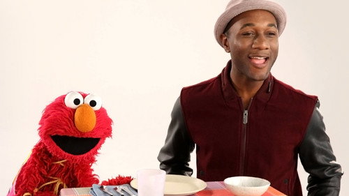 Sesame Street Season 46 Episode 12 - Elmo Steps in for Super Grover