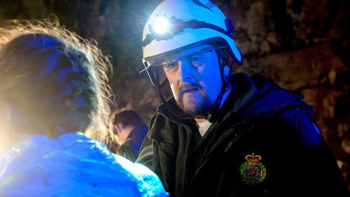 Casualty Season 28 Episode 42 - Falling (1)