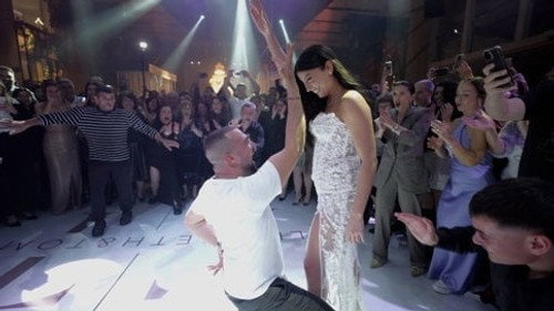 4 weddings Season 1 Episode 1 - Episode 1