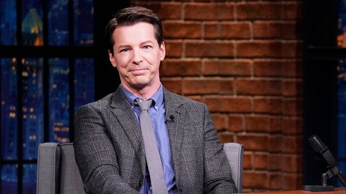 Late Night with Seth Meyers Season 7 Episode 5 - Chris Hayes, Sean Casey & Kevin Millar, Avril Lavigne