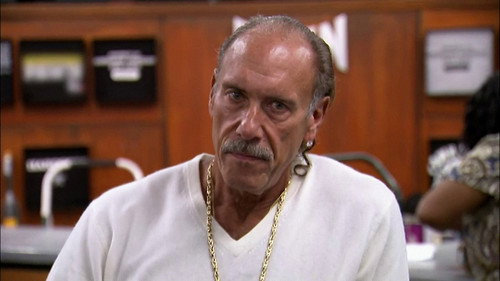 Hardcore Pawn Season 4 Episode 8 - All in the Family