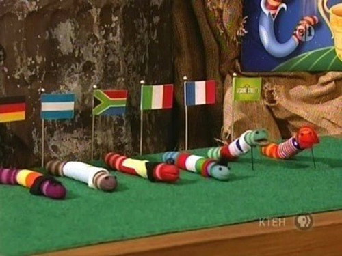 Sesame Street Season 38 Episode 17 - The Worm Cup Games