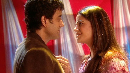 Raghav Finds Out About Jassi's Past still