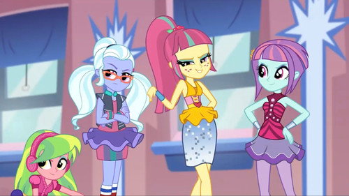 Equestria Girls – Dance Magic still