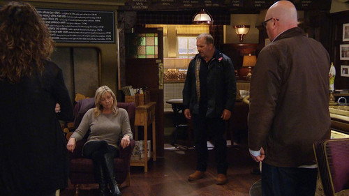 Episode 9181 (Tue 9th Nov 2021) still