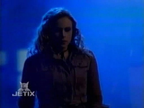 Power Rangers Season 14 Episode 9 - Stranger Within (2)