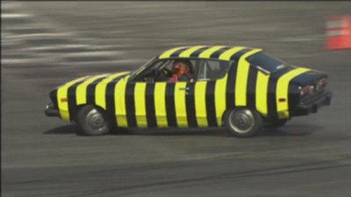 Monster Garage Season 3 Episode 11 - Honey Bee Drift Car