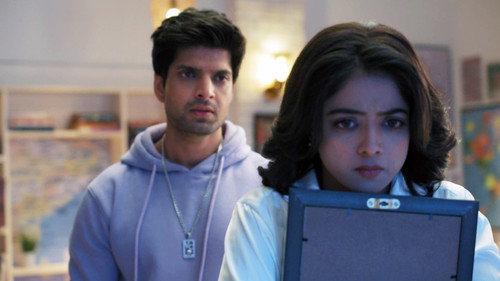 Aankh Micholi Season 1 Episode 8 - Rukmini Spins Up a Story