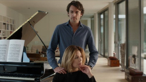 Episode 612 still