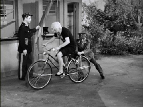 undefined Season 5 Episode 24 - Lucy's Bicycle Trip