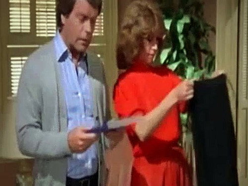 Hart to Hart Season 4 Episode 4 - Harts on Campus