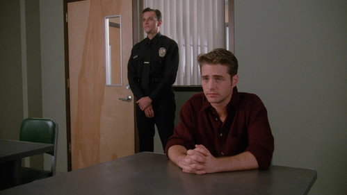 Beverly Hills, 90210 Season 8 Episode 10 - Deadline