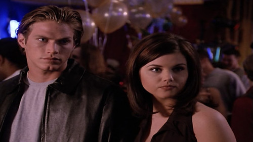 Beverly Hills, 90210 Season 7 Episode 24 - Spring Breakdown