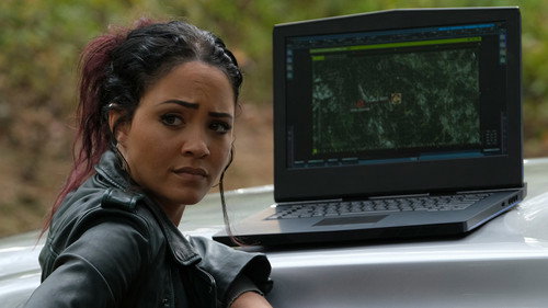 MacGyver Season 4 Episode 10 - Tesla + Bell + Edison + Mac