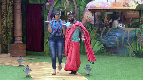 Bigg Boss Telugu Season 2 Episode 5 - Day 4 in the House