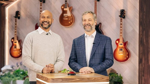 Judd Apatow, Leslie Mann, Keegan-Michael Key, Maria Bakalova, Iris Apatow, Sophia Scott still