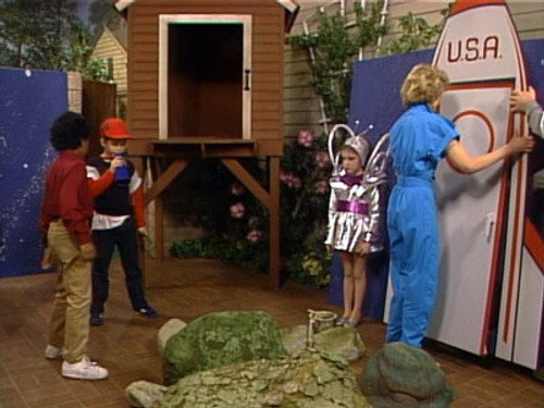 Small Wonder Season 1 Episode 6 - Lights! Camera! Ego!