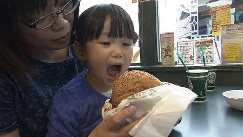 Hakodate's Hamburgers of Happiness still