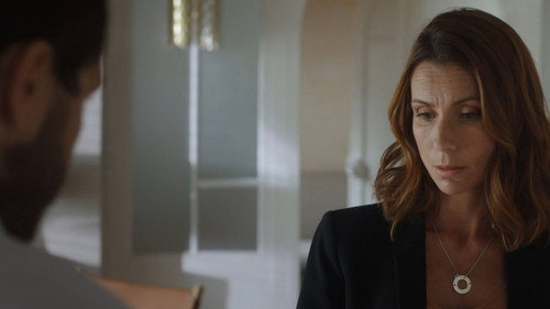 Episode 1211 still