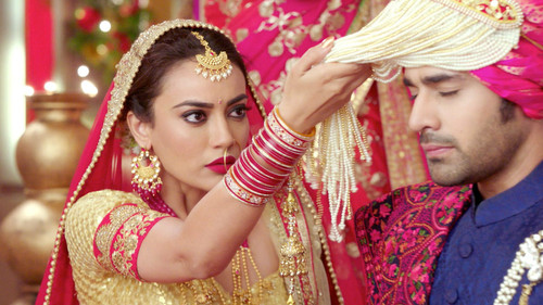 Naagin Season 3 Episode 6 - Bela's Wedding Turns Into a Shocker