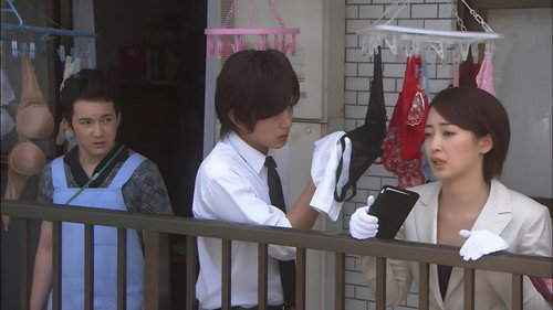 Detective Conan: Shinichi Kudo's Written Challenge Season 1 Episode 8 - A Girl's Willpower, Revenge on the Molester! The Surveillance Camera's Hidden Murder Trick