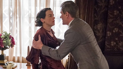 Episode 8 still