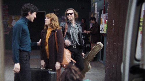 45 rpm Season 1 Episode 8 - The Tour