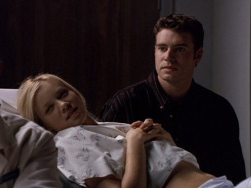 Felicity Season 2 Episode 14 - True Colors