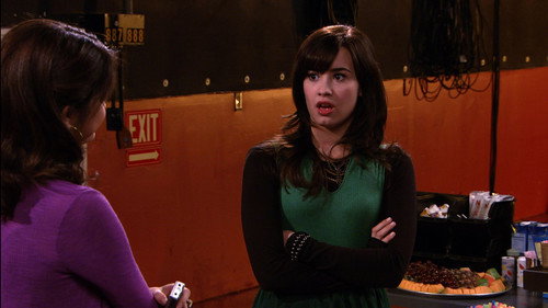 Sonny with a Chance Season 1 Episode 13 - Battle of the Networks' Stars