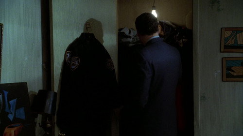Law & Order: Criminal Intent Season 3 Episode 21 - Consumed