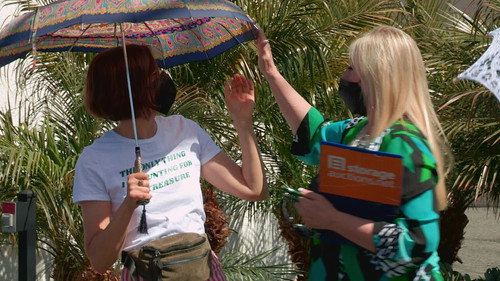 Storage Wars Season 15 Episode 8 - Parasol Pals