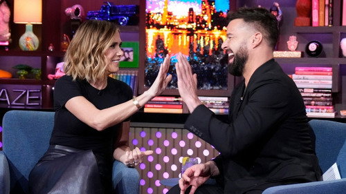 Kristen Wiig & Ricky Martin still