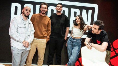 Episode 32 still