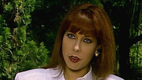 Ines Duarte, Secretaria Season 1 Episode 1 - Episode 1