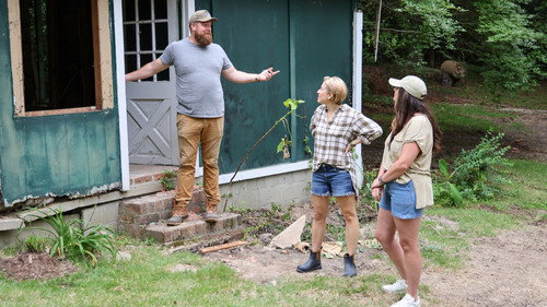 Home Town Season 9 Episode 3 - The Garden Shed