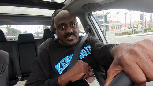 Storage Wars Season 13 Episode 32 - The 300th Time's The Charm!