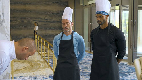 The Amazing Race Season 37 Episode 6 - It Smells Like the Desert