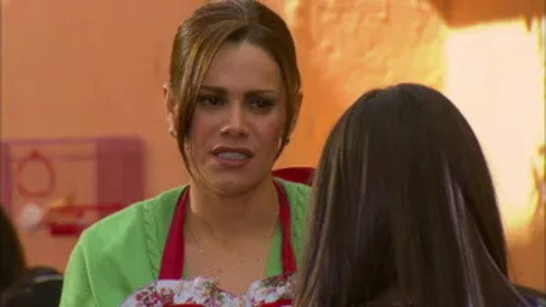 Una familia con suerte Season 1 Episode 4 - Episode 4