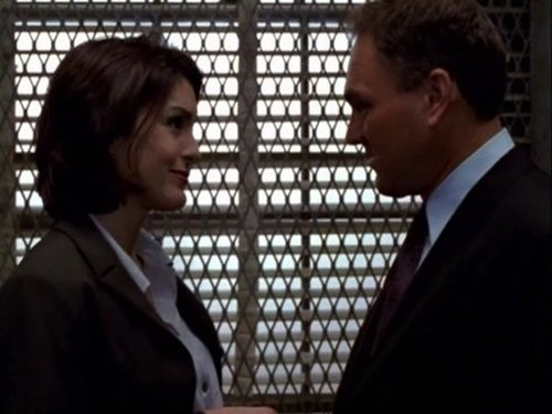 Law & Order: Special Victims Unit Season 1 Episode 8 - Stalked