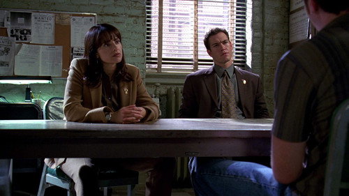 NYPD Blue Season 10 Episode 21 - Yo, Adrian