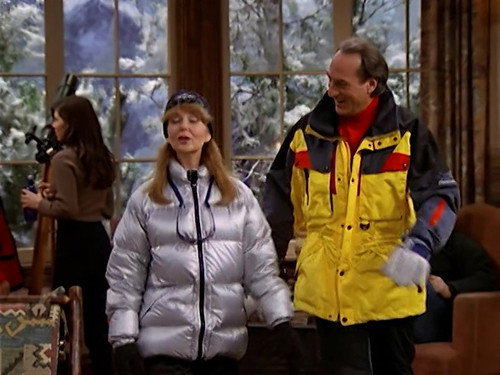 Coach Season 9 Episode 13 - To Ski or Not to Ski