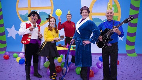 The Wiggles Season 10 Episode 8 - Lachy's Curly World