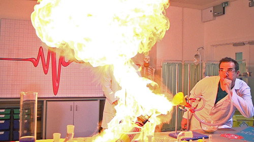 Operation Ouch! Season 4 Episode 7 - Fire in the Lab!